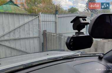 Внедорожник / Кроссовер Toyota RAV4 2003 в 