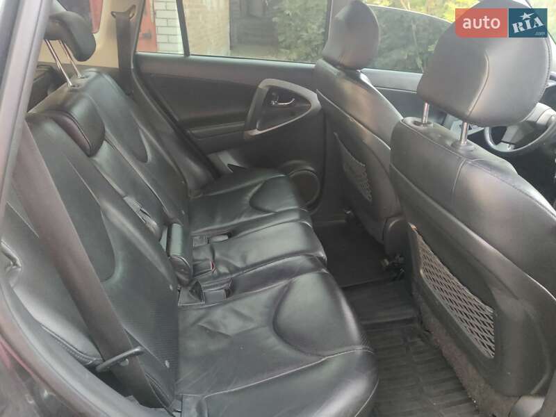 Позашляховик / Кросовер Toyota RAV4 2006 в Люботині фото 12 Позашляховик / Кросовер Toyota RAV4 2006 в Люботині