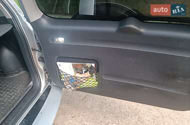 Внедорожник / Кроссовер Toyota RAV4 2008 в 