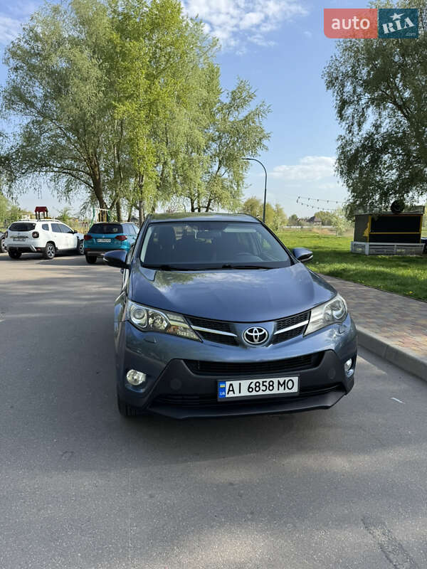 Toyota RAV4 2014