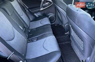 Внедорожник / Кроссовер Toyota RAV4 2008 в 
