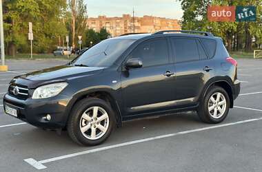 Внедорожник / Кроссовер Toyota RAV4 2008 в 