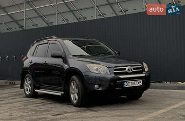 Внедорожник / Кроссовер Toyota RAV4 2008 в Старом Самборе