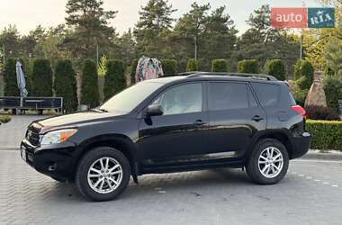 Внедорожник / Кроссовер Toyota RAV4 2007 в 