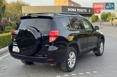 Внедорожник / Кроссовер Toyota RAV4 2007 в 