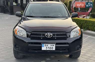 Внедорожник / Кроссовер Toyota RAV4 2007 в 