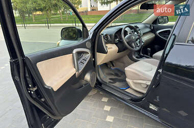 Внедорожник / Кроссовер Toyota RAV4 2007 в 
