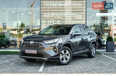 Позашляховик / Кросовер Toyota RAV4 2023 в Львові