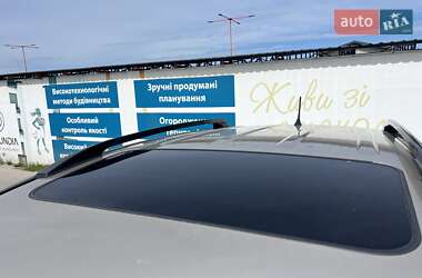 Внедорожник / Кроссовер Toyota RAV4 2006 в 