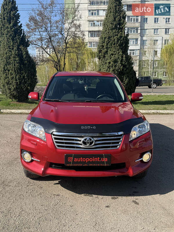 Toyota RAV4 2011