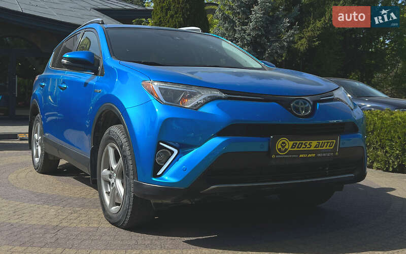 Toyota RAV4 2017