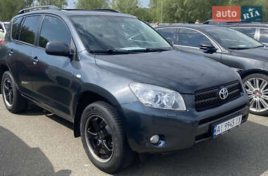 Внедорожник / Кроссовер Toyota RAV4 2007 в Макарове