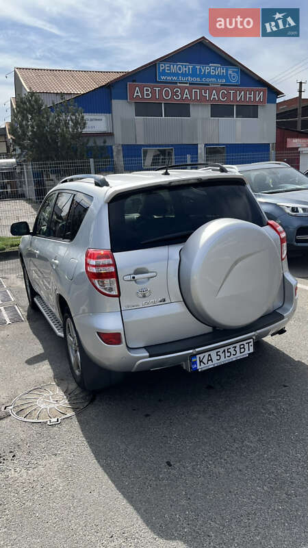 Позашляховик / Кросовер Toyota RAV4 2012 в Києві фото 14 Позашляховик / Кросовер Toyota RAV4 2012 в Києві