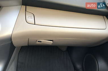 Внедорожник / Кроссовер Toyota RAV4 2007 в 