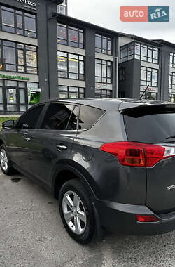 Внедорожник / Кроссовер Toyota RAV4 2014 в Львове