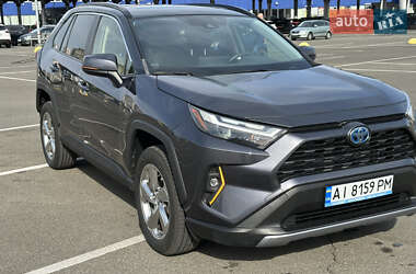 Позашляховик / Кросовер Toyota RAV4 2021 в Києві