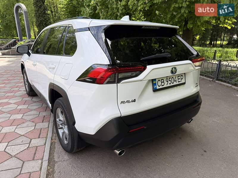 Позашляховик / Кросовер Toyota RAV4 2022 в Києві