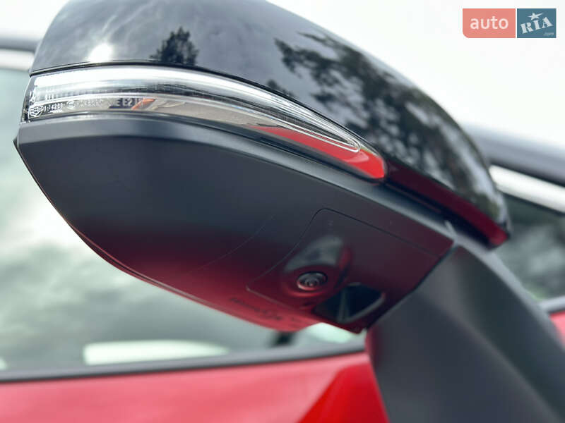 Внедорожник / Кроссовер Toyota RAV4 2024 в Киеве
