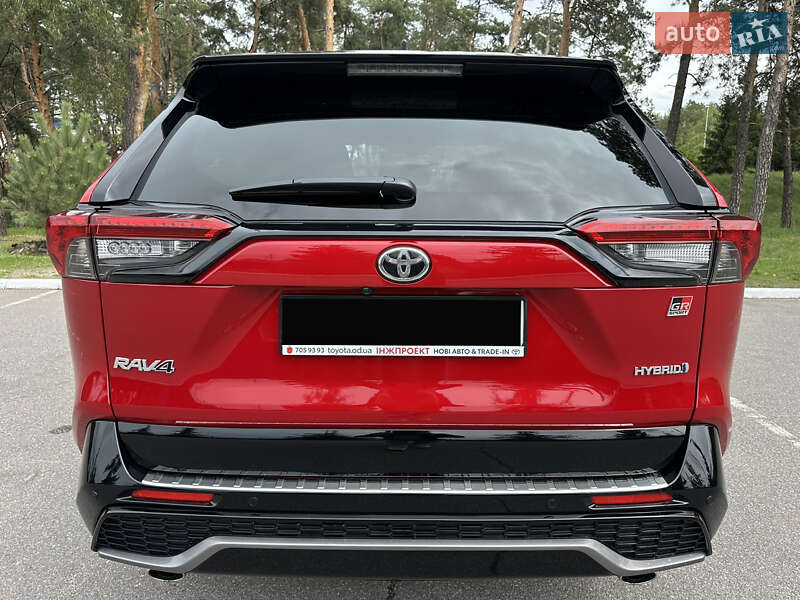 Внедорожник / Кроссовер Toyota RAV4 2024 в Киеве