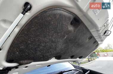Внедорожник / Кроссовер Toyota RAV4 2016 в 