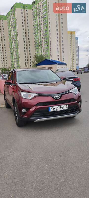 Toyota RAV4 2016