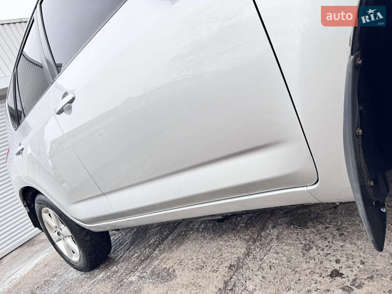 Внедорожник / Кроссовер Toyota RAV4 2007 в Перещепине