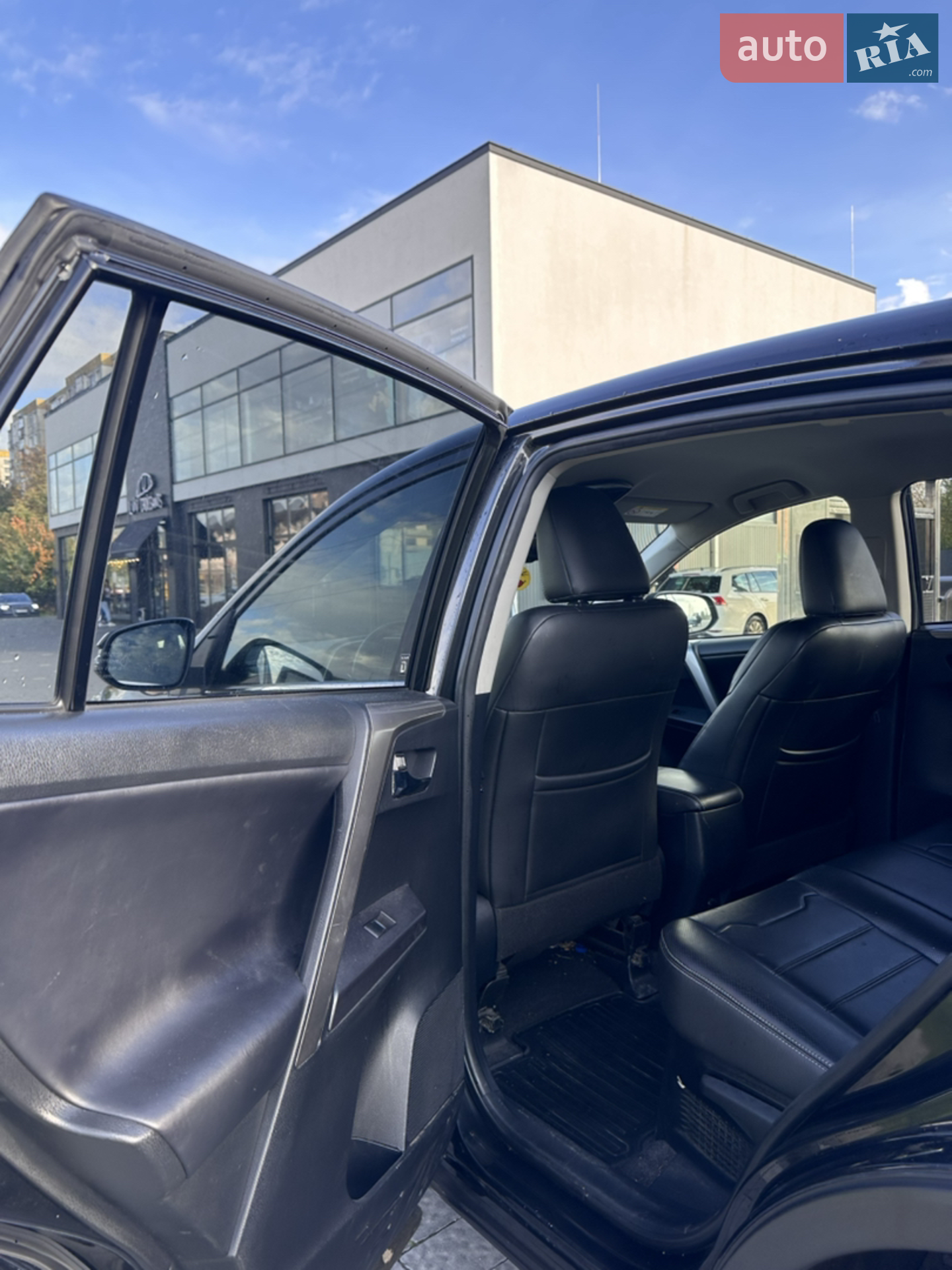 2018 Toyota RAV 4 - мініатюра 8