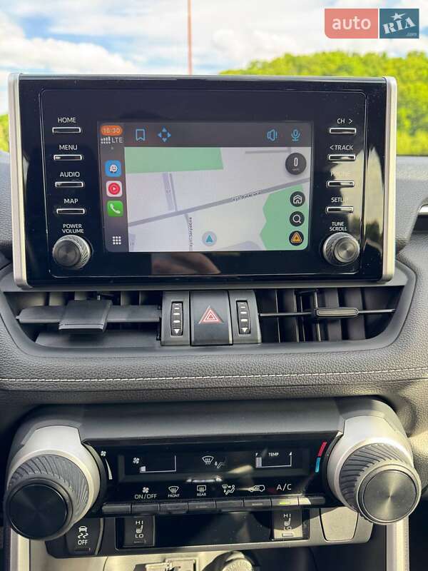 Позашляховик / Кросовер Toyota RAV4 2019 в Києві