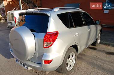 Позашляховик / Кросовер Toyota RAV4 2007 в 