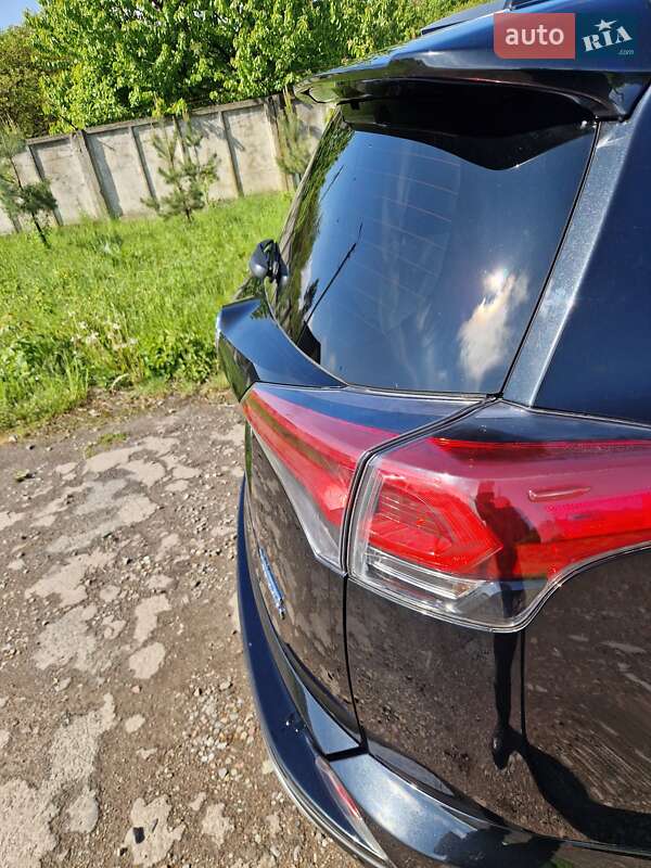 Позашляховик / Кросовер Toyota RAV4 2018 в Золочеві фото 4 Позашляховик / Кросовер Toyota RAV4 2018 в Золочеві