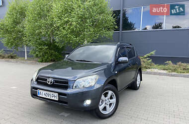 Позашляховик / Кросовер Toyota RAV4 2006 в Білій Церкві