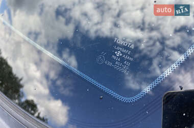Внедорожник / Кроссовер Toyota RAV4 2006 в 
