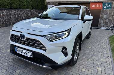 Позашляховик / Кросовер Toyota RAV4 2019 в Києві