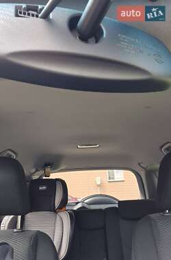 Позашляховик / Кросовер Toyota RAV4 2010 в 