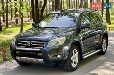 Позашляховик / Кросовер Toyota RAV4 2007 в Києві