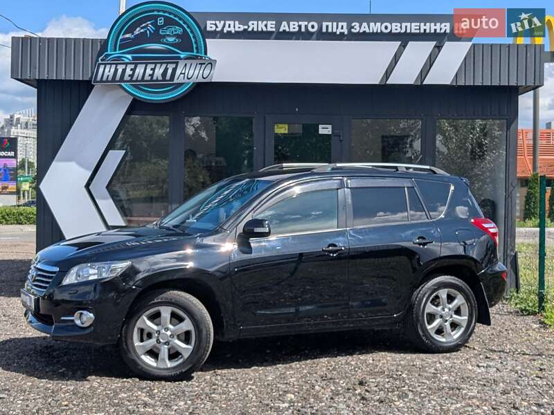 Toyota RAV4 2010