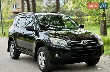 Позашляховик / Кросовер Toyota RAV4 2009 в 
