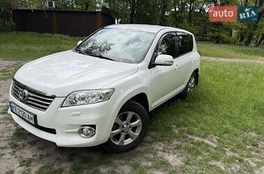 Внедорожник / Кроссовер Toyota RAV4 2011 в Каменском