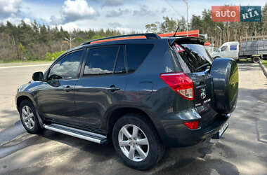Внедорожник / Кроссовер Toyota RAV4 2008 в 