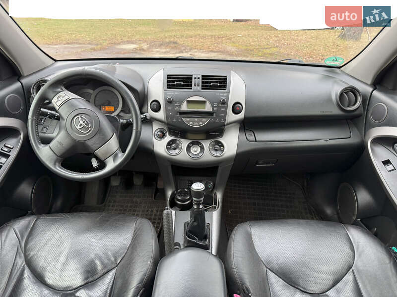 Toyota RAV4 2008