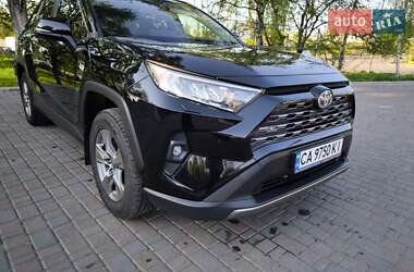 Позашляховик / Кросовер Toyota RAV4 2023 в Черкасах