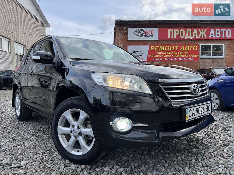 Toyota RAV4 2011