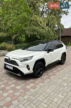 Внедорожник / Кроссовер Toyota RAV4 2019 в Днепре