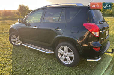 Позашляховик / Кросовер Toyota RAV4 2006 в 