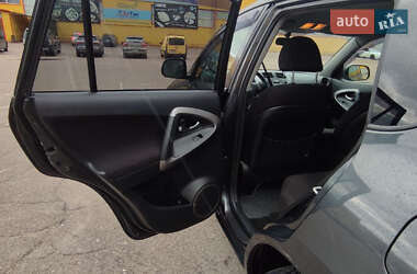 Внедорожник / Кроссовер Toyota RAV4 2008 в 