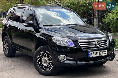 Позашляховик / Кросовер Toyota RAV4 2011 в Житомирі