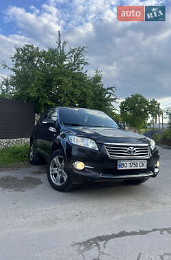 Позашляховик / Кросовер Toyota RAV4 2010 в Тернополі