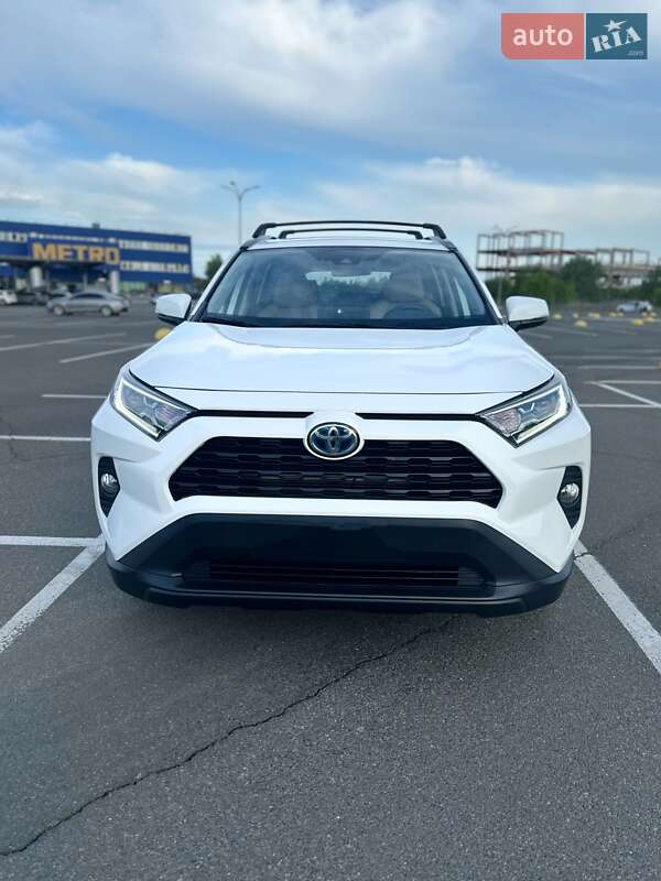 Toyota RAV4 2019