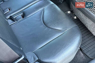 Позашляховик / Кросовер Toyota RAV4 2008 в 
