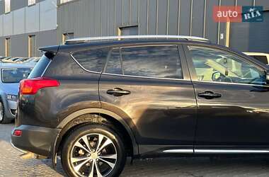 Внедорожник / Кроссовер Toyota RAV4 2014 в 